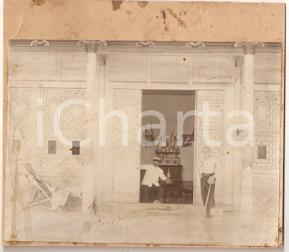 Fotografia d epoca originale 1909 LAOS ? Ufficiale Joseph CORDIAT nel suo sÃ©parÃ©  Foto CURIOSA 21x19 cm 1