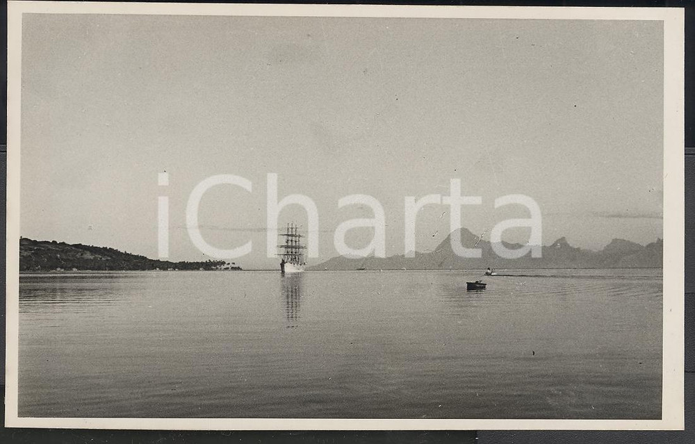 Fotografia d epoca originale 1937 PAPEETE Nave scuola  marina mercantile giapponese REAL PHOTO cm 13,5 x 8,5 1