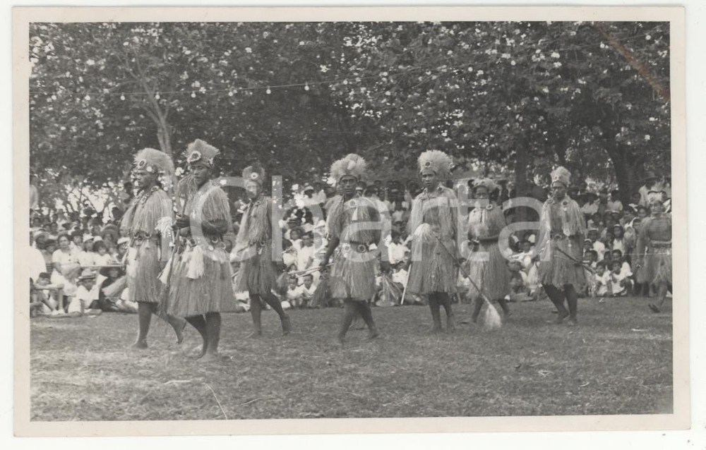 Fotografia d'epoca originale 1937 PAPEETE (Polinesia) (9) *FESTA 14 LUGLIO *REAL PHOTO cm 13,5 x 8,5 1