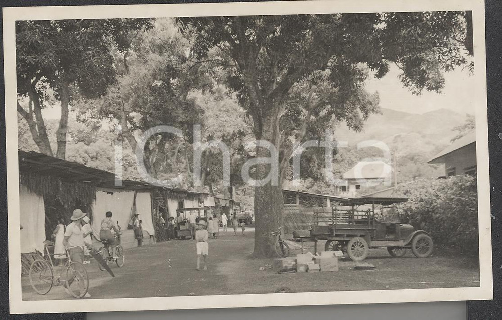 Fotografia d epoca originale 1937 PAPEETE Veduta animata dell interno dell isola REAL PHOTO cm 13,5 x 8,5 1