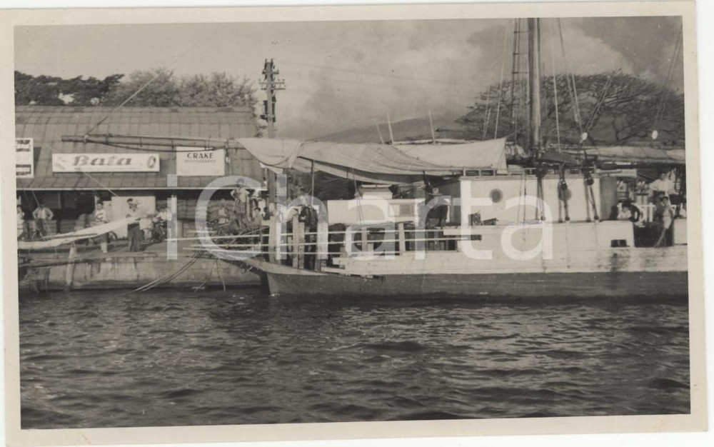 Fotografia d epoca originale 1937 PAPEETE Polinesia TAHITI Riparazione barca Gisborne PHOTO cm 13,5 x 8,5 1