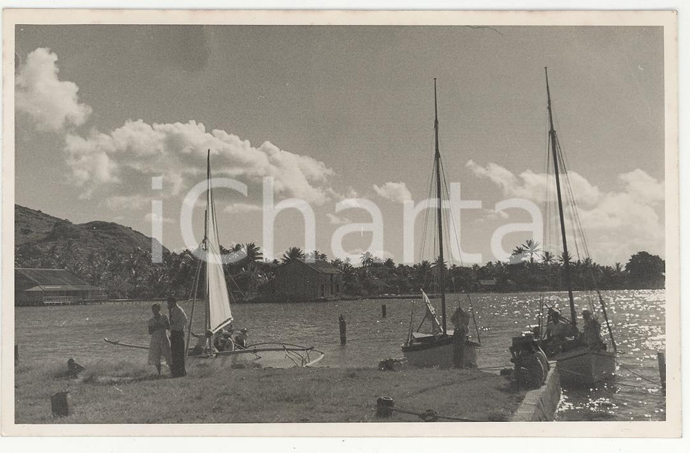 Fotografia d epoca originale 1937 RAIATEA Polinesia Il porto animato REAL PHOTO cm 13,5 x 8,5 1