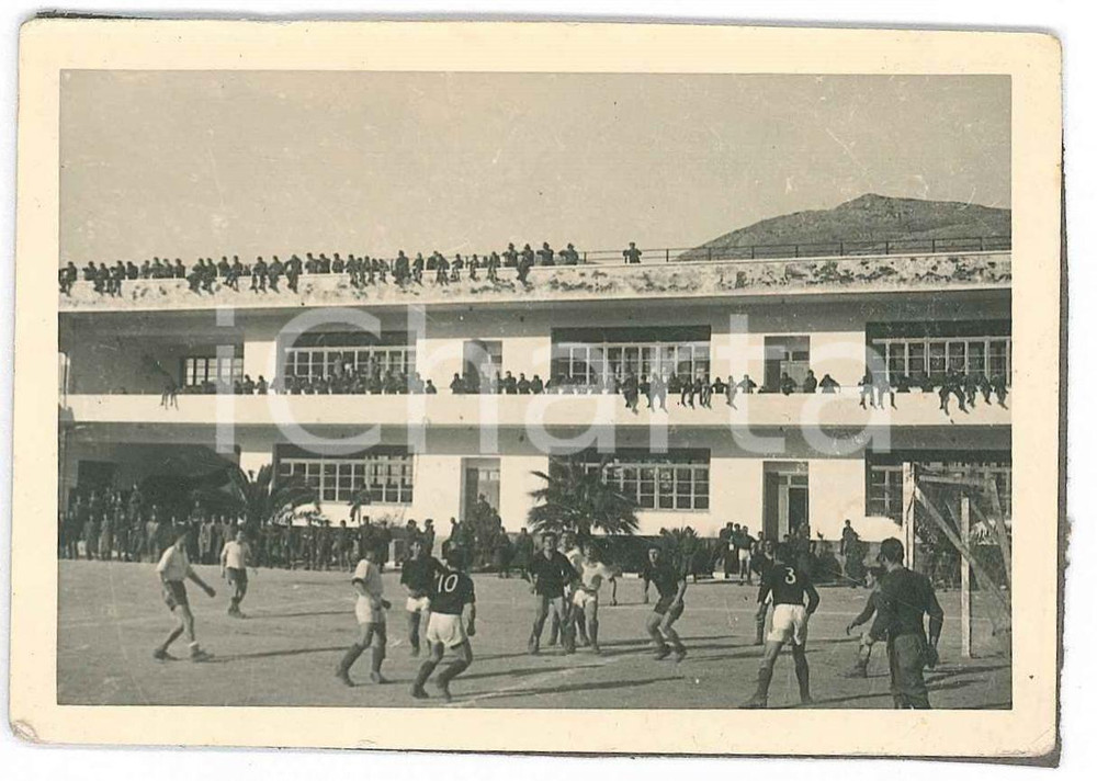 Fotografia d epoca originale 1940 ca ITALIA  ESERCITO Partita di calcio tra soldati  Foto 6x8 cm 5 1
