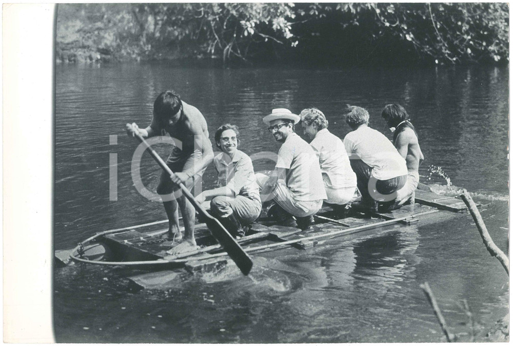 Fotografia d epoca originale 1975 ca POXOREU  BRAZIL Spedizione missionaria RIO DAS MORTES Foto 30x20 cm 1