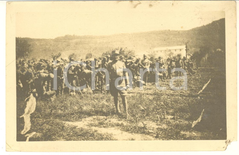 Fotografia d epoca originale 1915 ca WW1 ITALIA Battaglione in un campo arato  Fotografia 14x9 cm 1