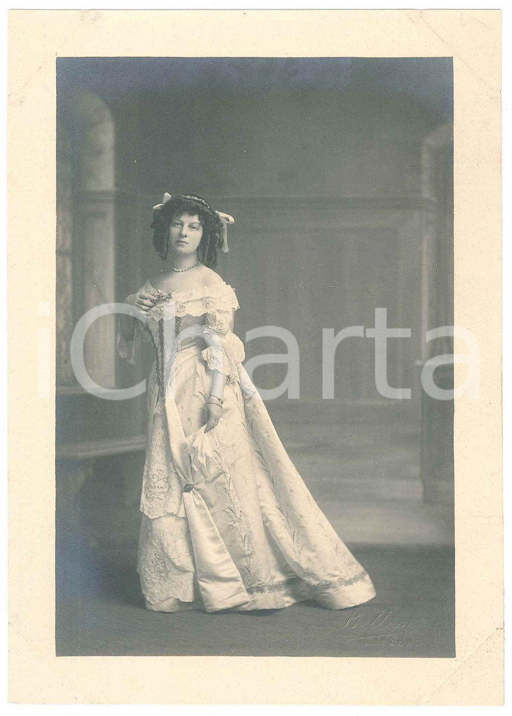 Fotografia d epoca originale 1920 ca ITALIA  TEATRO Giovane attrice in posa  Foto BETTINI  LIVORNO 1