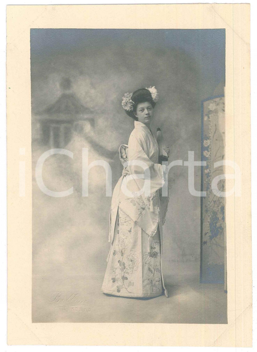 Fotografia d epoca originale 1920 ca ITALIA  TEATRO Attrice in costume da geisha  Foto BETTINI LIVORNO 1 1