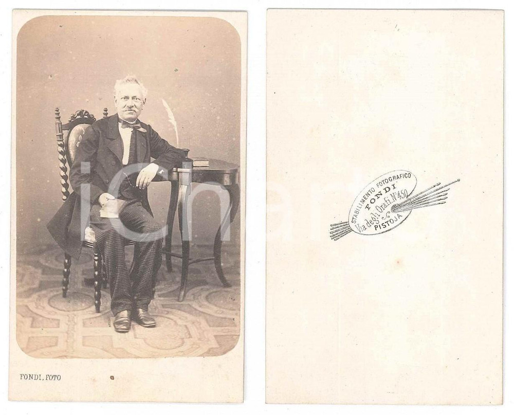 Fotografia d epoca originale 1870 ca PISTOIA Uomo alla scrivania con libri  Foto Stabilimento FONDI CDV 1