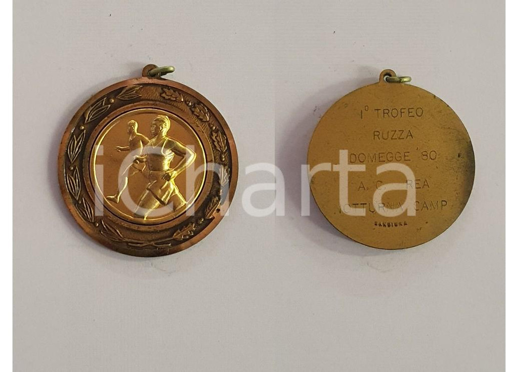 1980 DOMEGGE - A.C. REA IÂ° Trofeo RUZZA Notturna campestre - Medaglia 5x5 cm Medaglia d'epoca, in metallo.   GOOD/buono  FORMATO: 5x5 cm originale e autentica 1