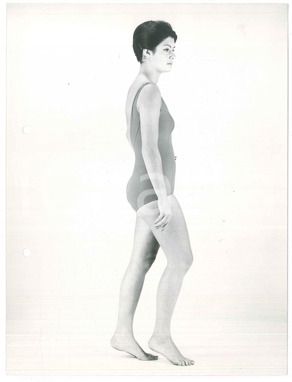 Fotografia d epoca originale 1960 ca ITALIA MODA MARE Modella in costume intero Foto 18x24  cm 1