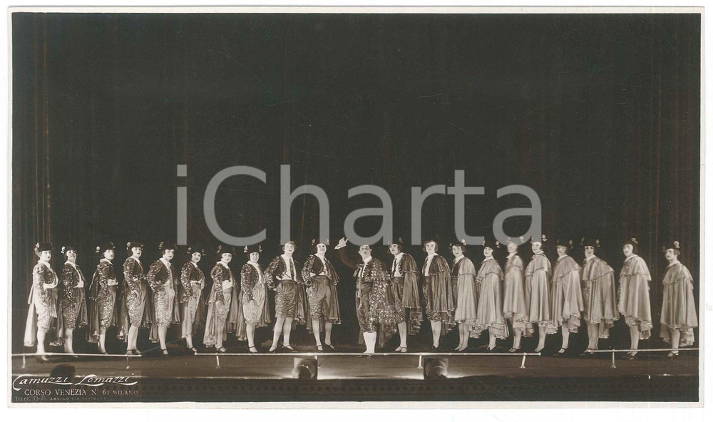 Fotografia d epoca originale 1920 ca MILANO Teatro di rivista   Ballerine in costume spagnolo   Foto RARA 1