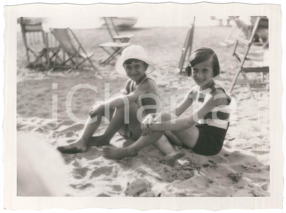 Fotografia d epoca originale 1932 SESTRI LEVANTE  Bambini in spiaggia  Foto CHIARELLI 24x18 cm 1