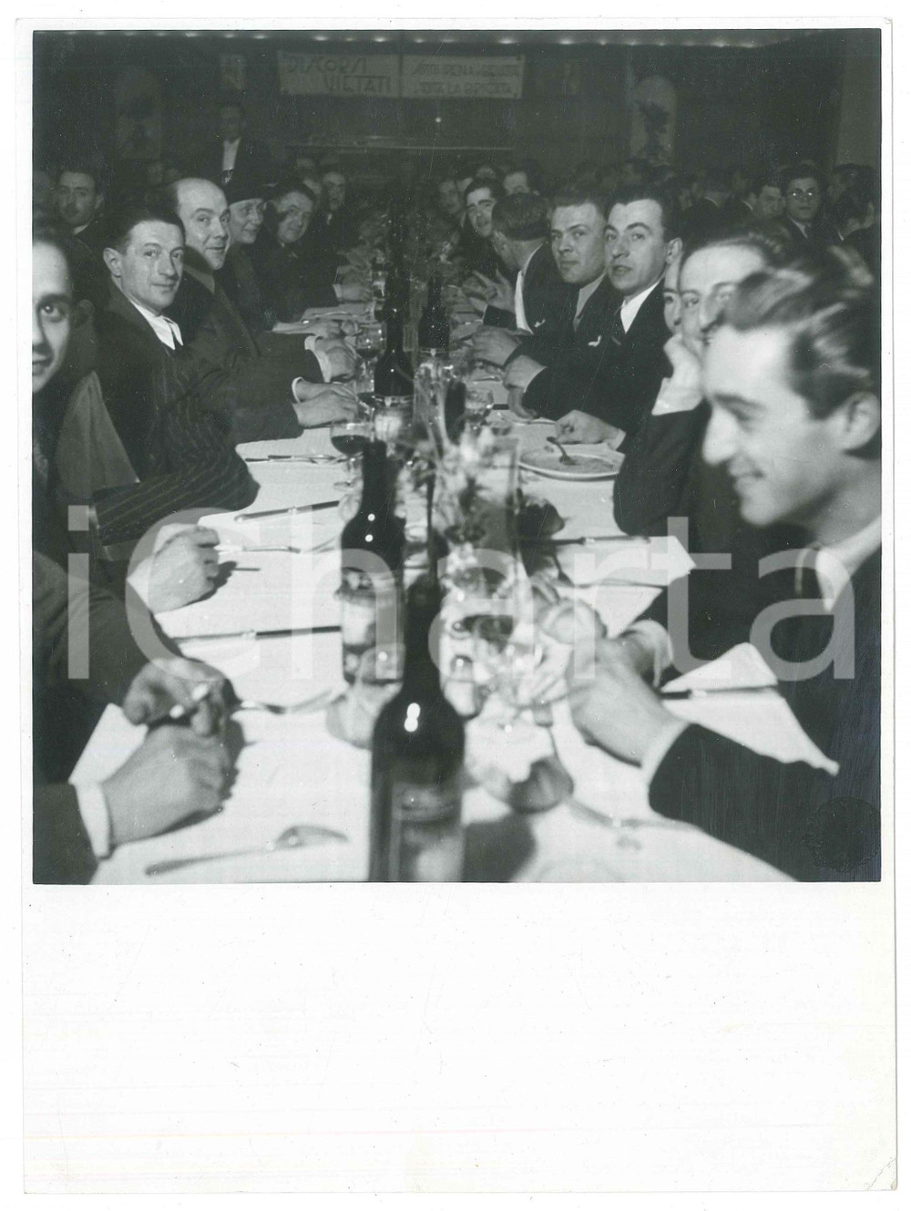 Fotografia d epoca originale 1930 ca MILANO Porta Vittoria  Ditta PERUCCHINI  Cena aziendale 2 Foto 18x24 1