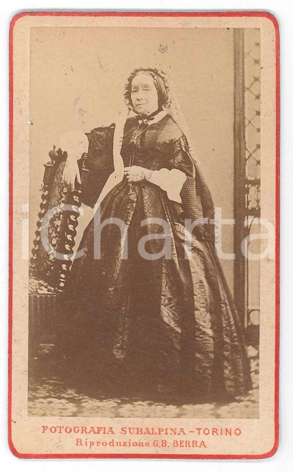 Fotografia d epoca originale 1880 ca NOBILTA  TORINO Donna in abito scuro  Ritratto  Fotografia SUBALPINA 1