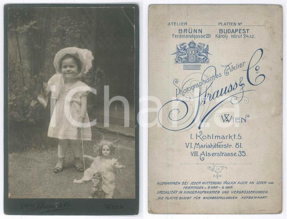 Fotografia d epoca originale 1910 ca WIEN Bambina con la sua bambola  Ritratto  Foto Atelier STRAUSS 10x16 1