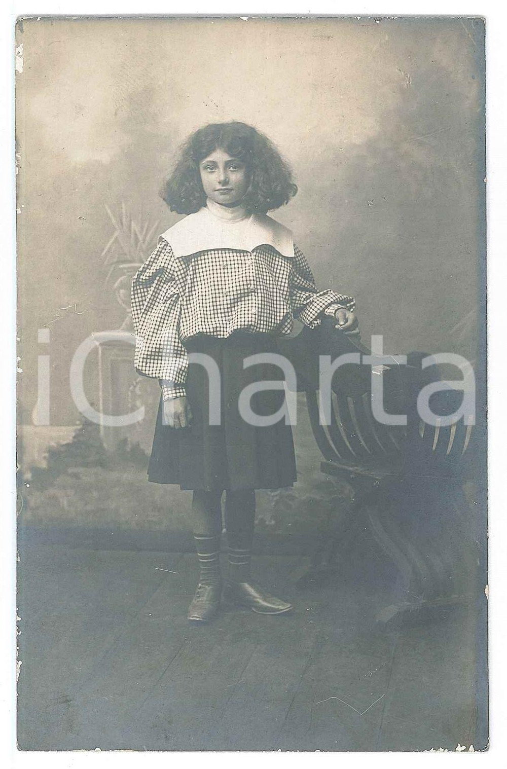 Fotografia d epoca originale 1907 BOLOGNA Bambina con camicia a quadretti  Ritratto Foto cartolina BORGHI 1