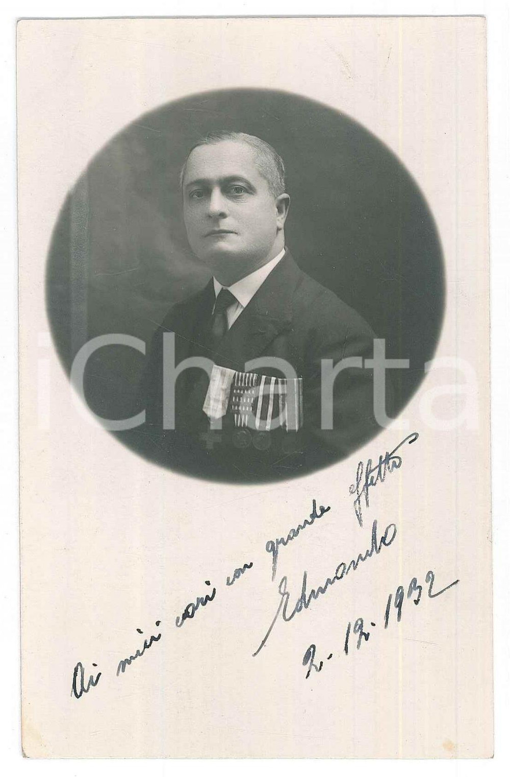 Fotografia d epoca originale 1932 ITALIA Giovane uomo con decorazioni  Ritratto Foto cartolina 1