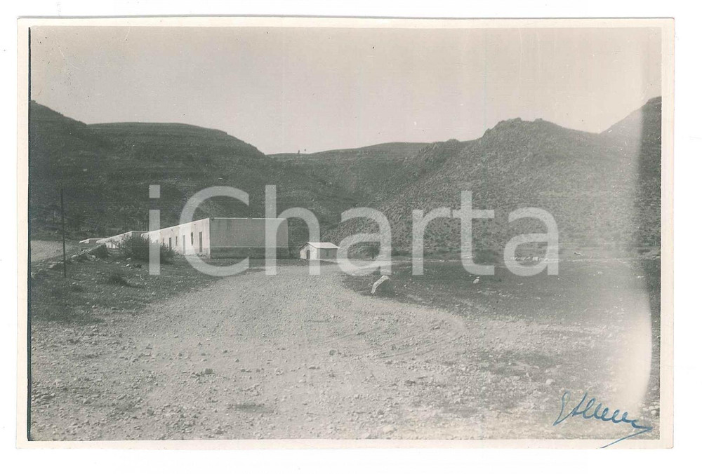 Fotografia d epoca originale 1927 LIBIA ITALIANA  Ai piedi del Gebel di GARIAN  Veduta  Foto 14x10 cm 1