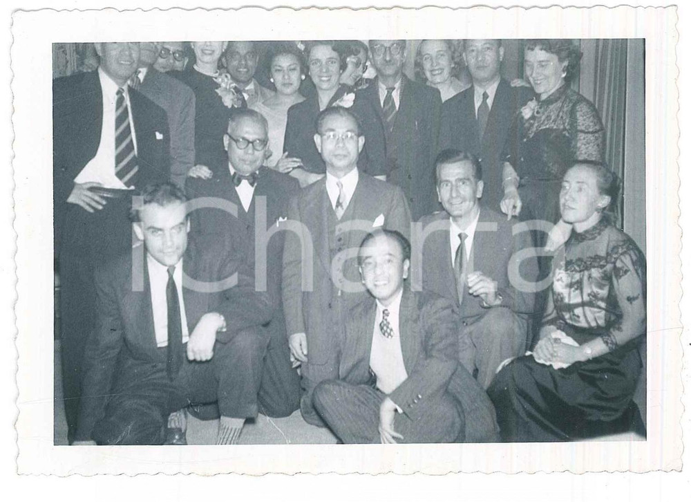 Fotografia d epoca originale 1953 SYRACUSE UNIVERSITY Women s House Ricevimento per Mrs. CRARY 2 Foto 13x9 1