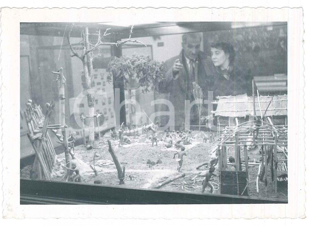 Fotografia d epoca originale 1953 BUFFALO NY History Museum  Villaggio indiano Foto 13x9 cm 1