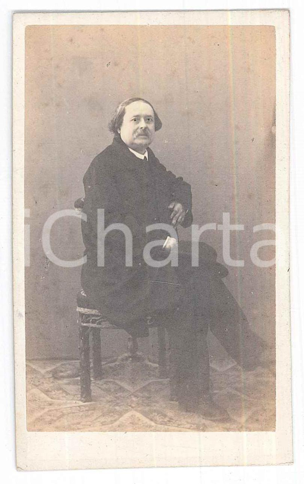 Fotografia d epoca originale 1870 ca ITALIA Ritratto maschile seduto Fotografia CDV 1