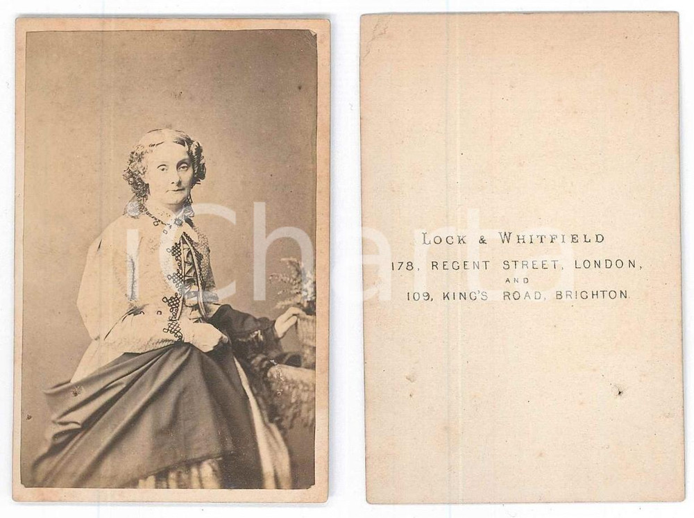 Fotografia d epoca originale 1870 ca LONDON Portrait of a woman  Photo LOCK & WHITFIELD CDV 1