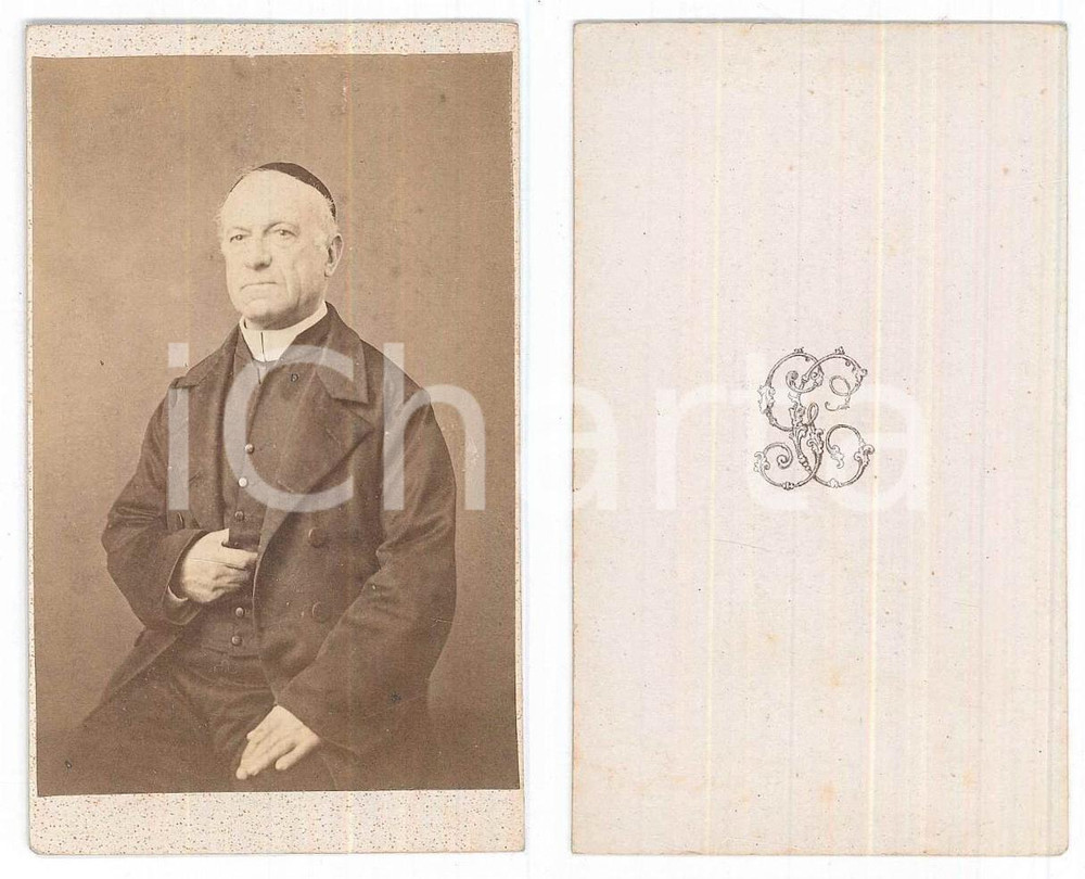 Fotografia d epoca originale 1870 ca FRANCE ? Ritratto di sacerdote seduto  Fotografia CDV 1