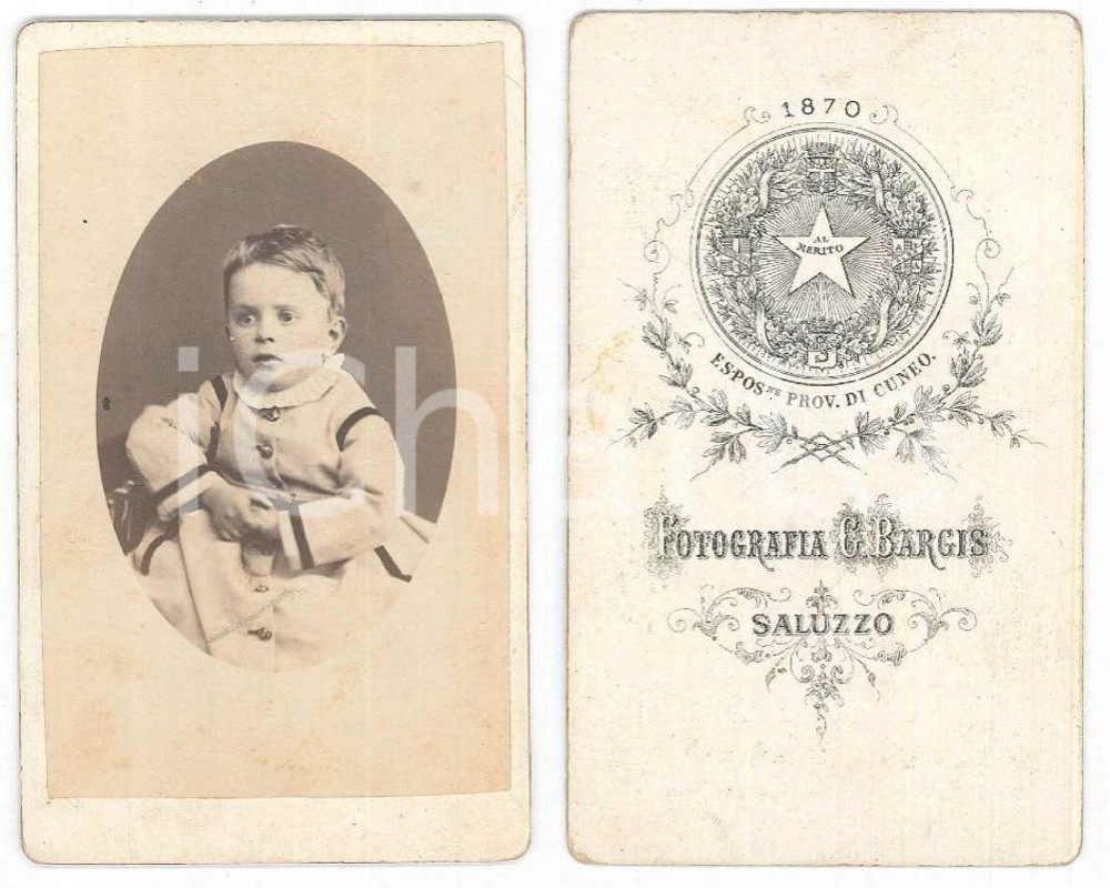Fotografia d epoca originale 1875 ca SALUZZO CN Ritratto di bambina Foto Giuseppe BARGIS CDV 1