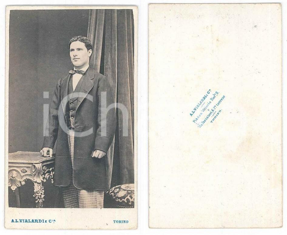 Fotografia d epoca originale 1875 ca NOBILTA  TORINO Ritratto di giovane uomo Foto A. L. VIALARDI CDV 1