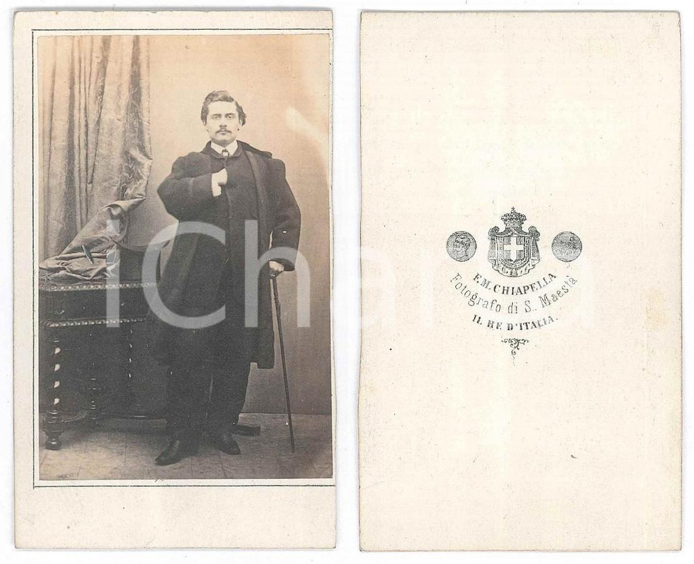 Fotografia d epoca originale 1870 ca TORINO Giovane uomo in piedi  Foto Francesco Maria CHIAPELLA CDV 1