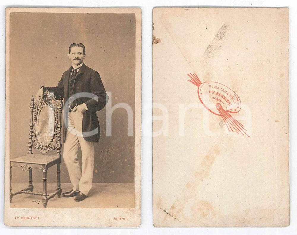 Fotografia d epoca originale 1870 ca TORINO Ritratto maschile in piedi  Foto Fratelli BERNIERI CDV 1