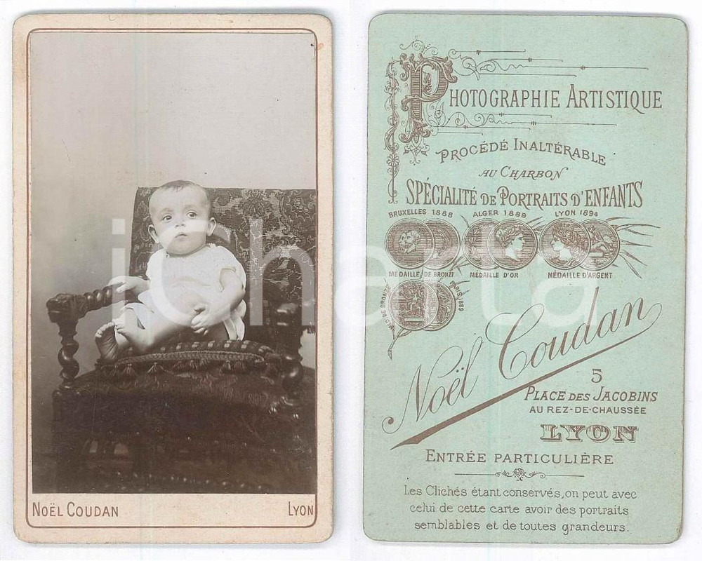 Fotografia d epoca originale 1900 ca LYON Ritratto di bambino in poltrona Foto Noel COUDAN CDV 1