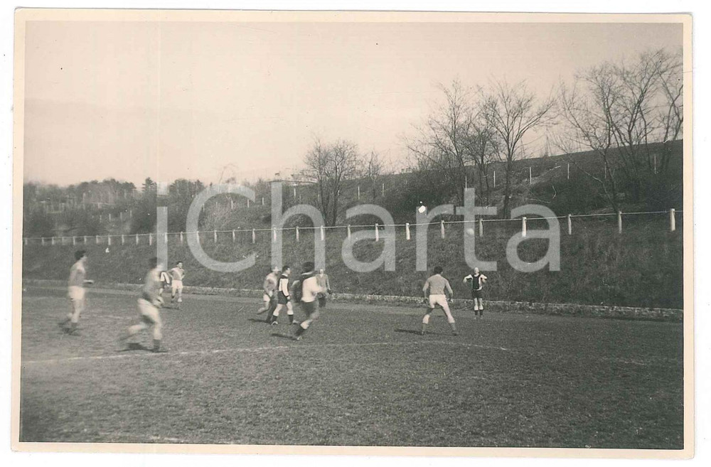 Fotografia d epoca originale 1935 ca WIEN ?  CALCIO  Partita di squadra giovanile  Foto 14x9 cm 1