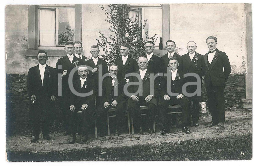 Fotografia d epoca originale 1920 ca EHRENFRIEDERSDORF GERMANY Invitati a un matrimonio Foto 14x9 cm 1