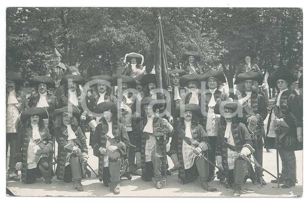 Fotografia d epoca originale 1910 ca FREIBURG IM BRESGAU Rievocazione storica  Soldati 3 Foto BAUMGARTNER 1