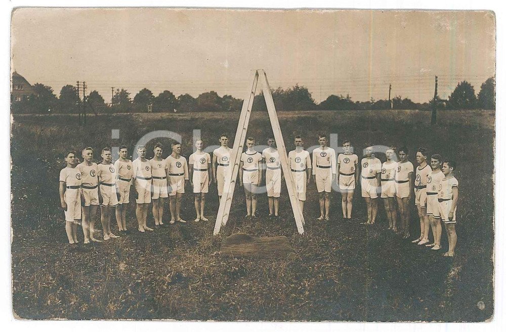 Fotografia d epoca originale 1920 ca SPORT GINNASTICA  GERMANIA  Gruppo giovanile  Foto 14x9 1 1