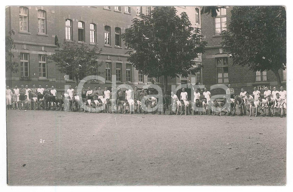 Fotografia d epoca originale 1925 ca SPORT  BAD LANGENSALZA GERMANY  Partenza gara di corsa Foto 14x9 1
