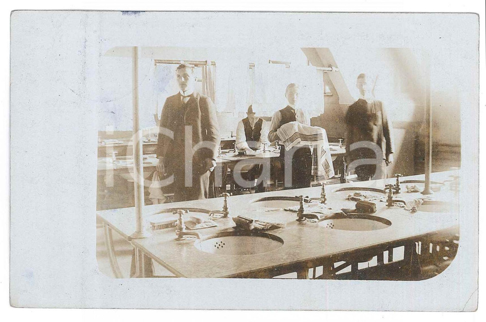 Fotografia d epoca originale 1913 FRANKENBERG/SACHSEN D Bagni di un collegio Foto ANIMATA 14x9 cm 1