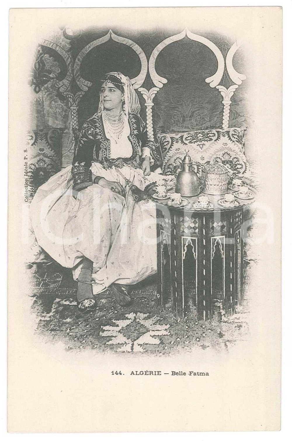 Cartolina originale da collezione 1900 ca ALGERIE  SCENES ET TYPES  Belle Fatma Postcard 1