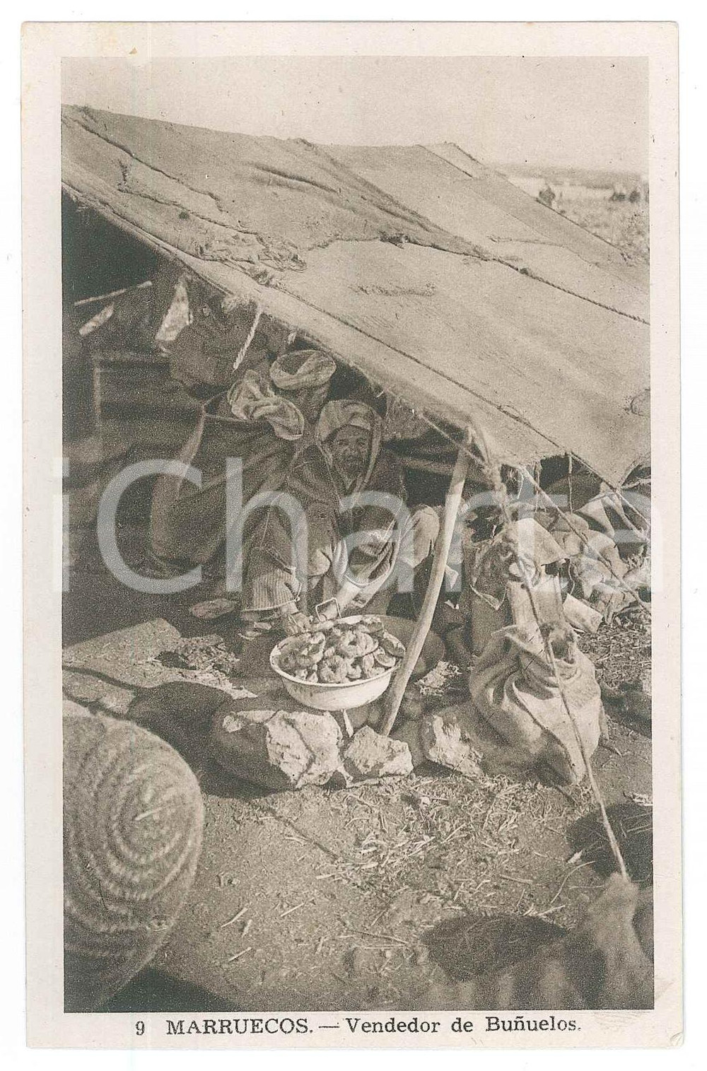 Cartolina originale da collezione 1925 ca MOROCCO  ETHNIC TYPES  Vendedor de buÃ±uelos Postcard 1