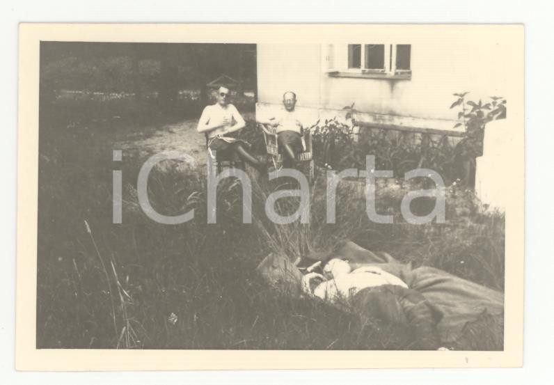 Fotografia d epoca originale 1940ca WW2 VARSAVIA dintorni  Riposo di ufficiali tedeschi REAL PHOTO cm 9X6 1