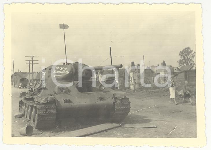Fotografia d epoca originale 1940ca WW2 MINSK Avanzata di carri armati tedeschi REAL PHOTO cm 9X6 1