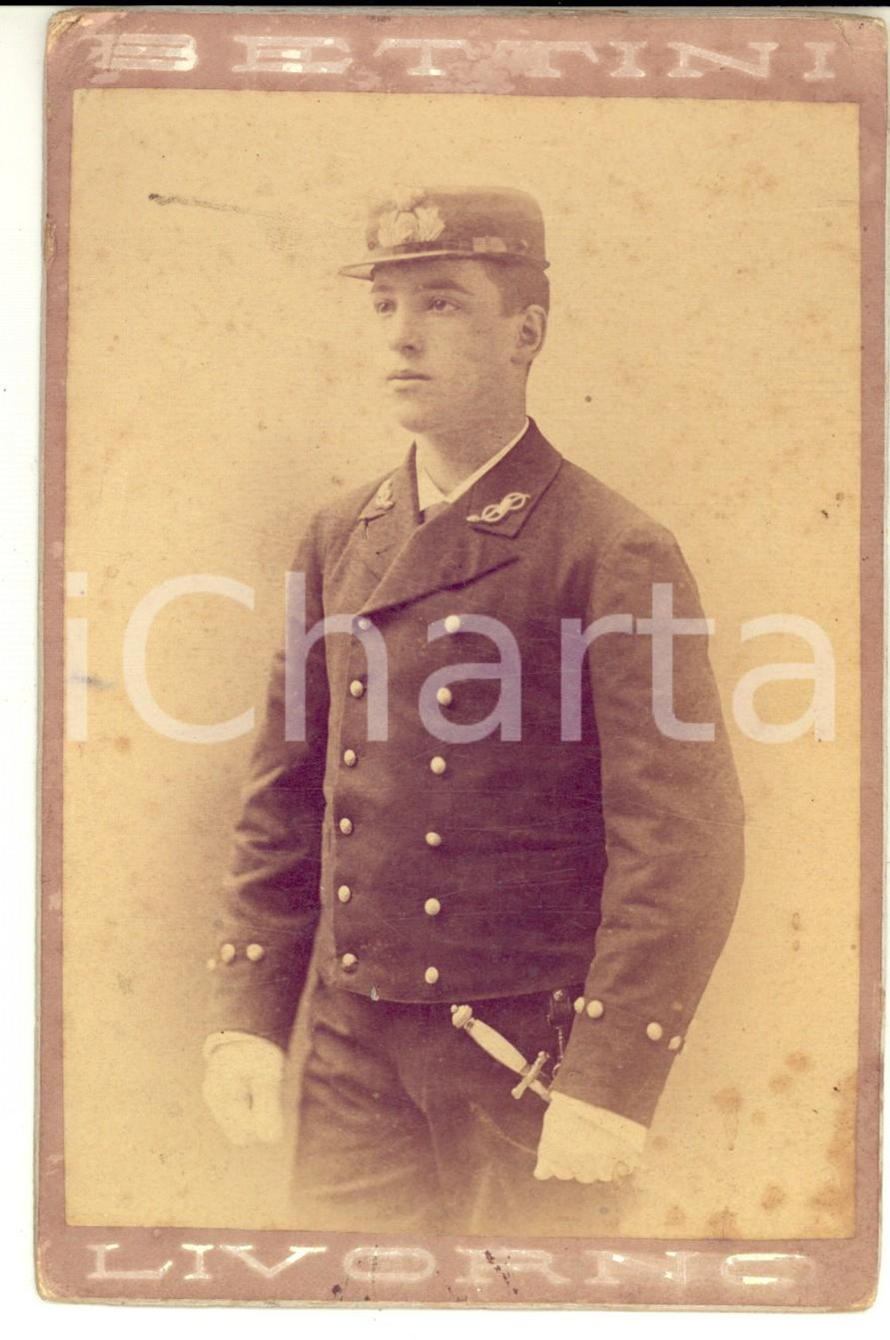 Fotografia d epoca originale 1890 ca LIVORNO ACCADEMIA NAVALE Ritratto di un allievo ufficiale Foto BETTINI 1