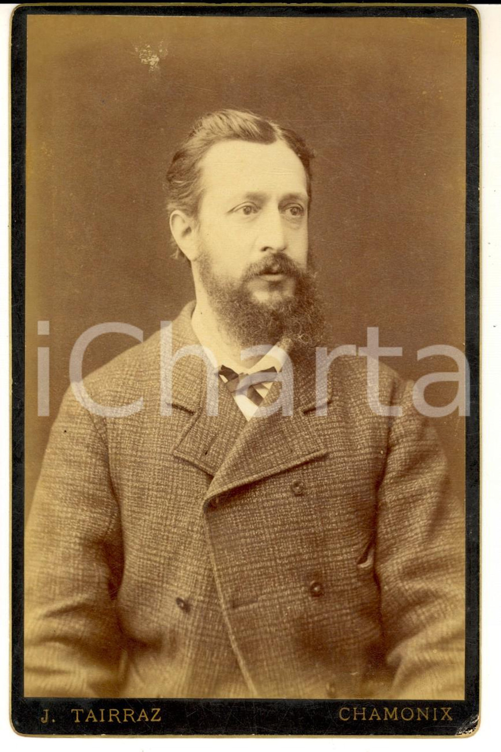 Fotografia d epoca originale 1880 ca CHAMONIX Ritratto maschile in abito a quadretti  Foto A. PASTA 11x16 1