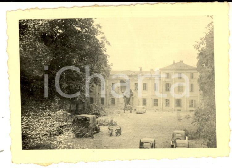 Fotografia d epoca originale 1944 WW2 AREA DI ALESSANDRIA Palazzo storico dopo un bombardamento  Foto 10x7 1