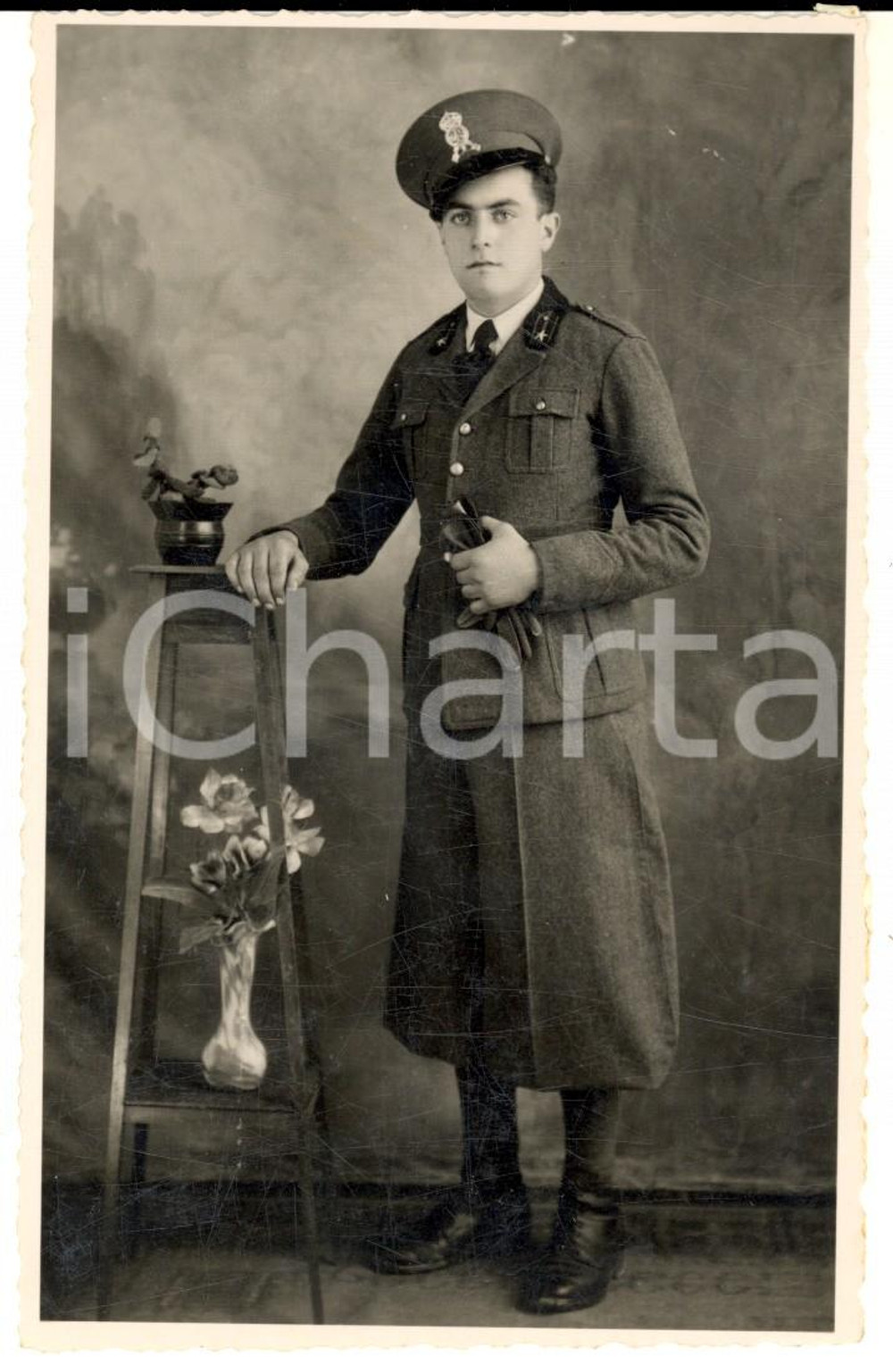 Fotografia d epoca originale 1940 ca ASTI Ritratto di ufficiale del 29Â° Reggimento Fanteria Foto cartolina 1