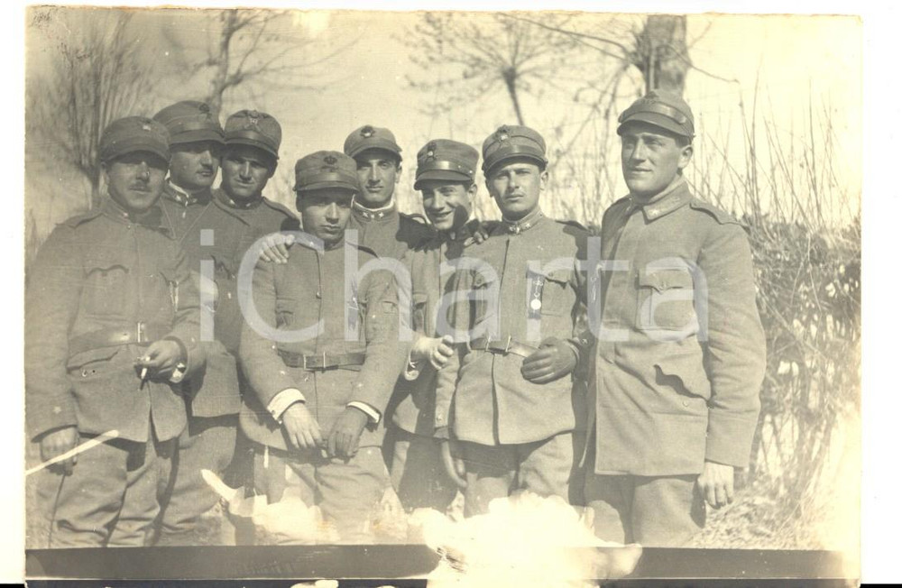 Fotografia d epoca originale 1918 WW1 ZONA DI GUERRA Ufficiali 243Â° Reggimento Fanteria 2Â° Battaglione  Foto 1