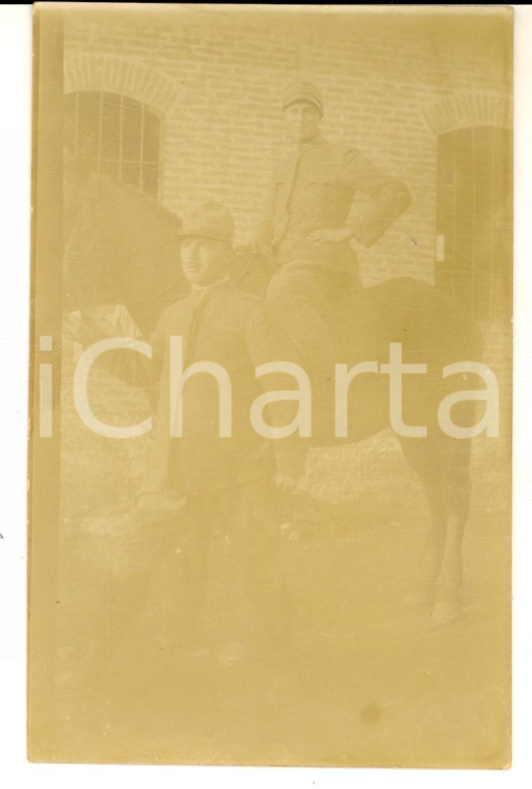 Fotografia d epoca originale 1918 WW1 TREVISO Sottoten. Giuseppe MASSABO  con un compagno e un asino Foto 1