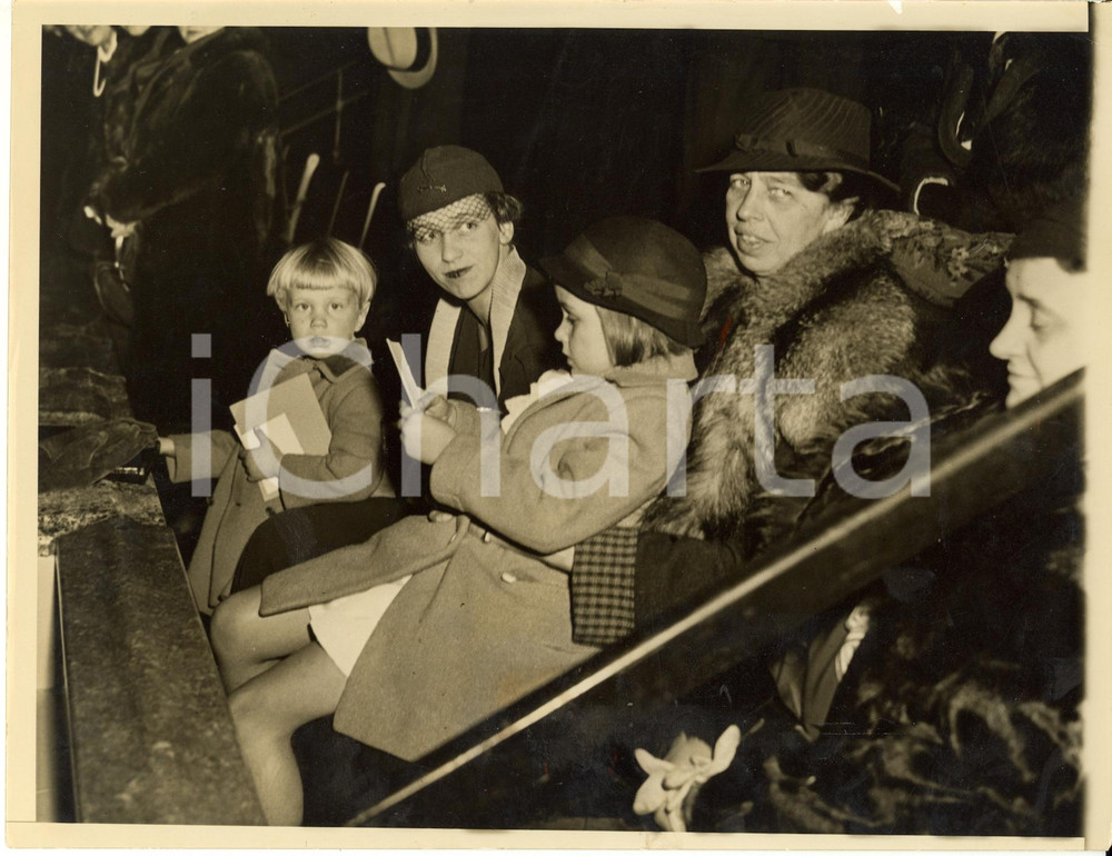 Fotografia d epoca originale 1934 WASHINGTON Eleanor ROOSEVELT attends opening of Congress with her family 1
