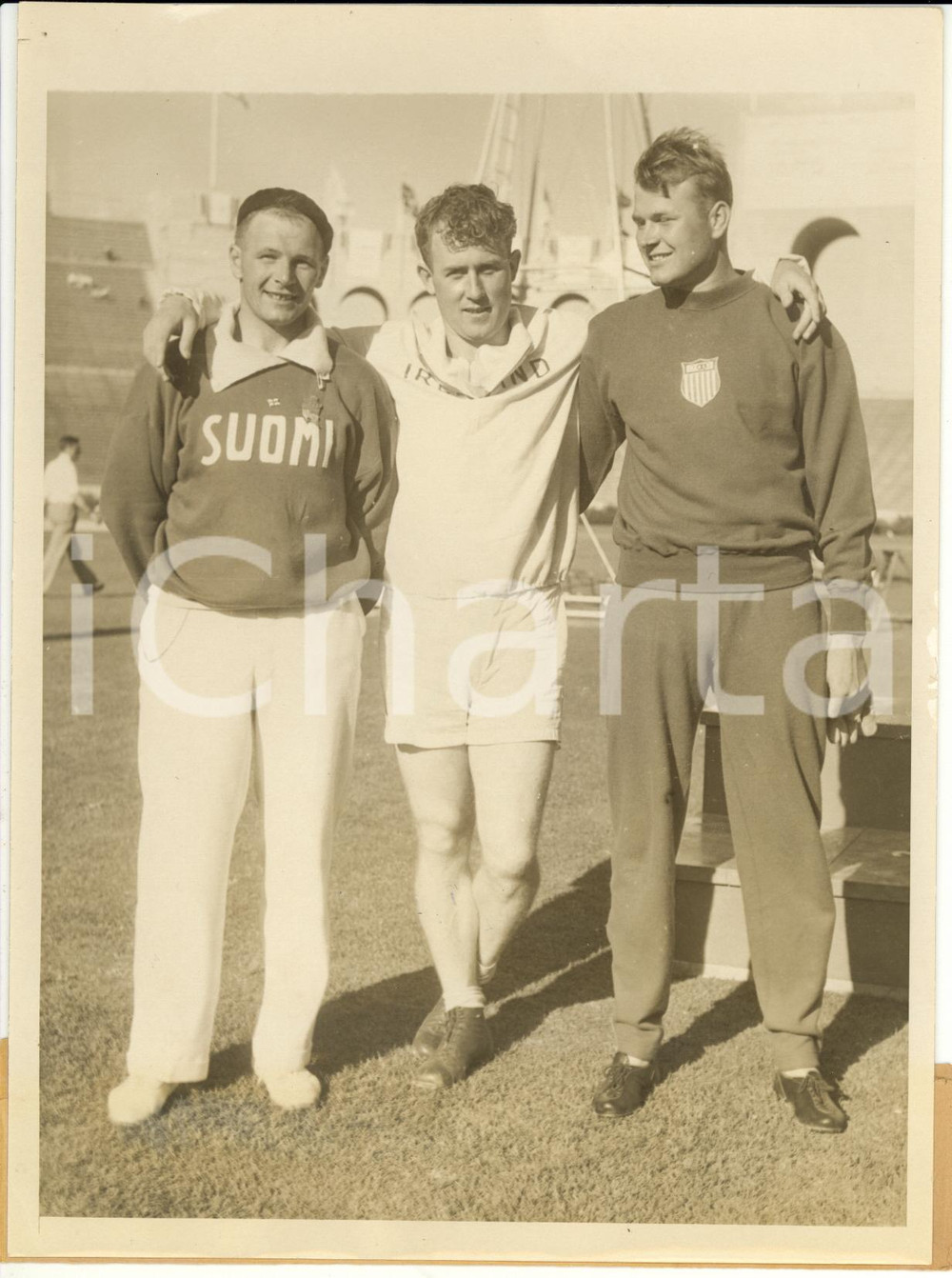 Fotografia d epoca originale 1932 LOS ANGELES Olympic Games  Hammer throw  Ville PORHOLA  Pat O CALLAGHAN 1
